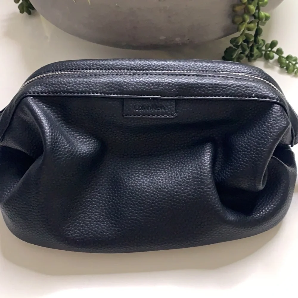 Calvin Klein pebble black travel Toiletry carry bag